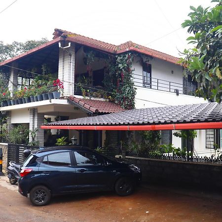 מדיקרי Cornwall Coorg מראה חיצוני תמונה