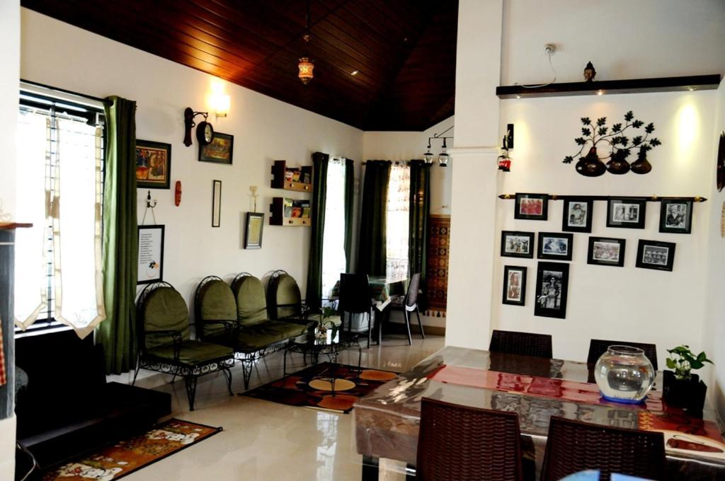 מדיקרי Cornwall Coorg מראה חיצוני תמונה